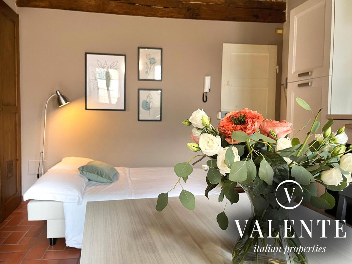 Via Ruga Degli Orlandi - Valente Italian Properties Пеша Екстериор снимка